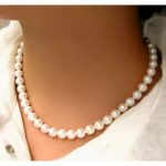 Natural Freshwater Pearls Ladies Fashion Necklace