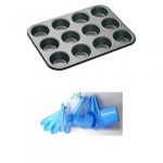 By 12 Muffin Pan + Measuring Cups And Spoons.